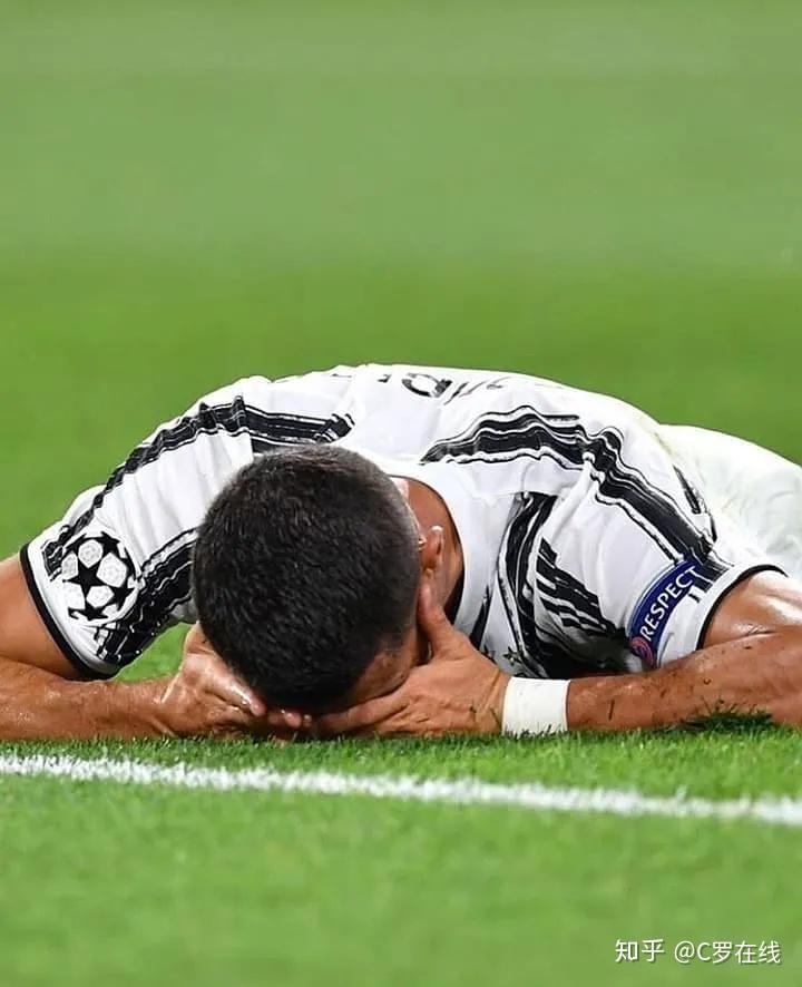 阿贾克斯发布备战花絮，赛后门线救险，法甲任务艰巨，赛季目标并未改变(阿贾克斯赛程表)