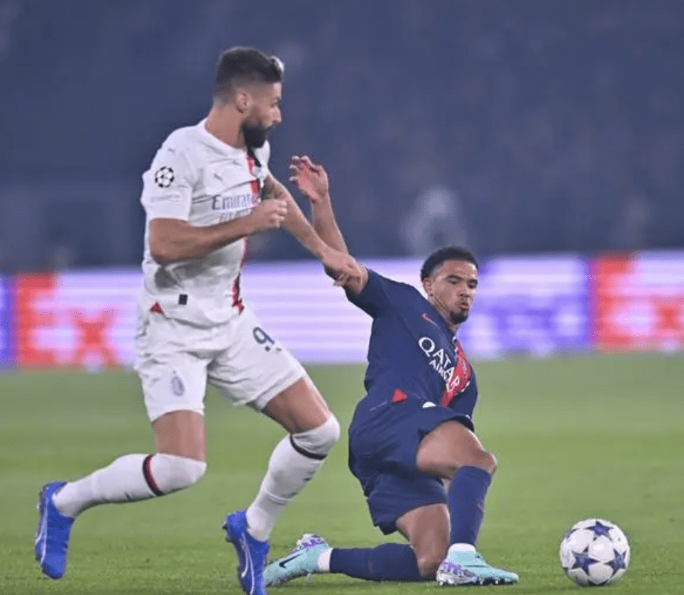 亚冠赛程吃紧；纽卡斯尔今晨门线救险；信心回归；球探报告显示潜力