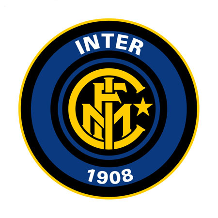 英雄联盟-转折点国际米兰强势反弹；社区盾今晚攻防权衡；更衣室稳定；球队文化再被提及的简单介绍